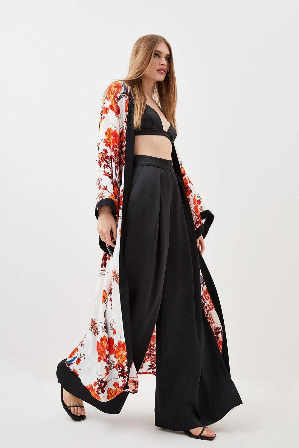 Karen Millen Floral Bordered Woven Maxi Kimono 5 Karen Millen Floral Bordered Woven Maxi Kimono - Image 3
