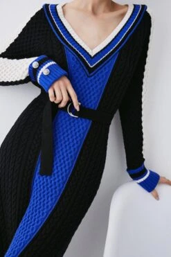 Karen Millen Petite Sporty Colour Block Knit Dress -Karen Millen Shop mono petite sporty colour block knit dress 1 1
