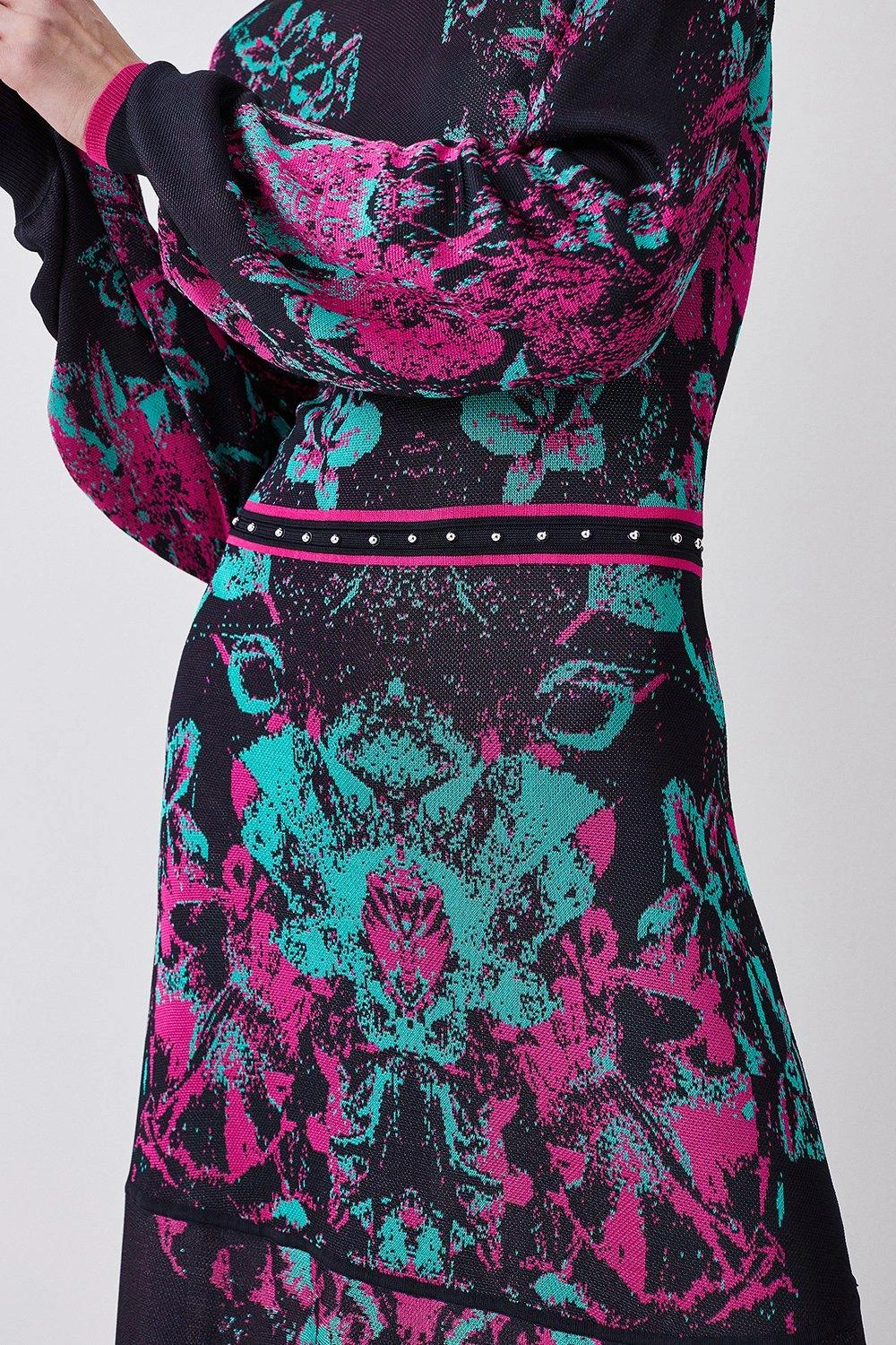 Karen Millen Tall Mirror Floral Keyhole Back Jacquard Knit Maxi Dress 7 Karen Millen Tall Mirror Floral Keyhole Back Jacquard Knit Maxi Dress - Image 5