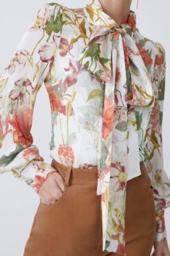 Karen Millen Petite Lydia Millen Crinkle Chiffon Floral Placement Top